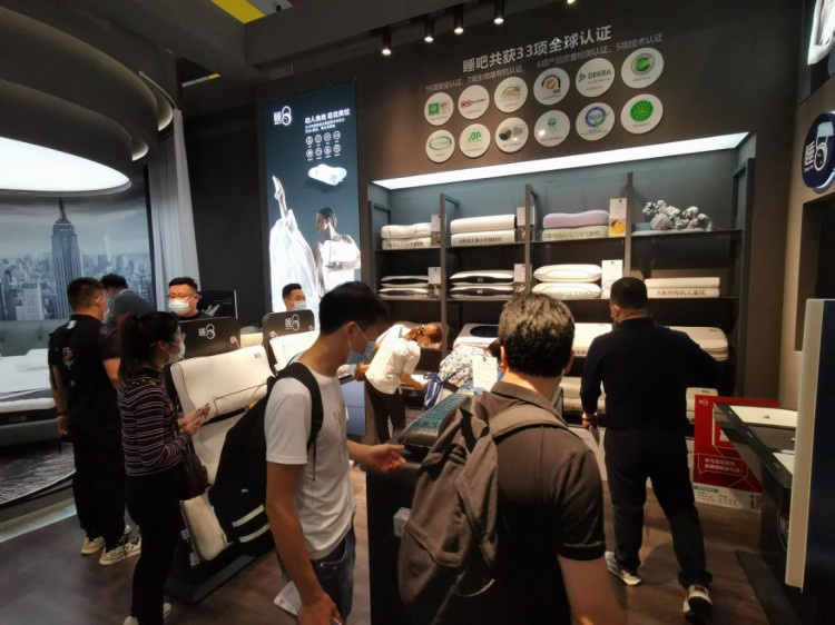 深圳家具展上大動作，睡吧科技重磅發(fā)布多款新產(chǎn)品！