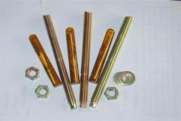 化學(xué)錨栓是什么？化學(xué)錨栓的使用方法是什么？